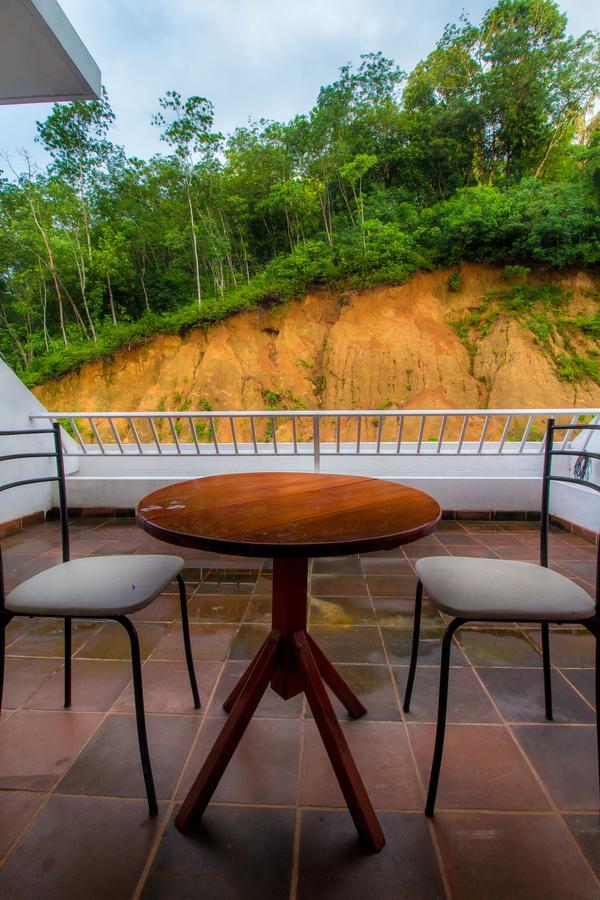 Sleek Hotel Kegalle Exterior photo